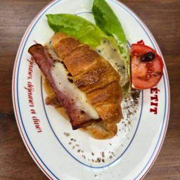 croissant ham cheese