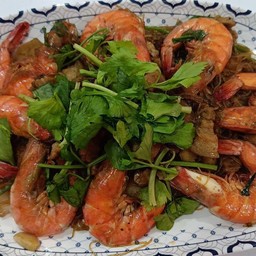 กุ้งอบวุ้นเส้น