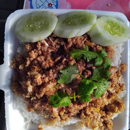 ส้มตำข้างปั้มptพุทธสาคร