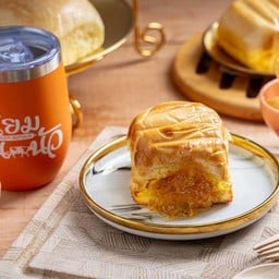 ปังก้อนไส้ล้น-แยมส้ม