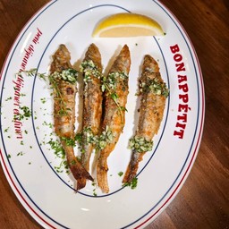 Shishamo garlic parsley