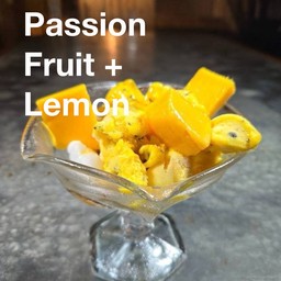 Yellow passion fruit+Lemaon Sorbet ice cream