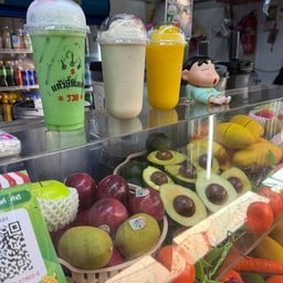 ผงแคนตาลูป+นมสดเย็น