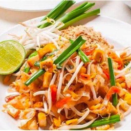 ผัดไทยไก่