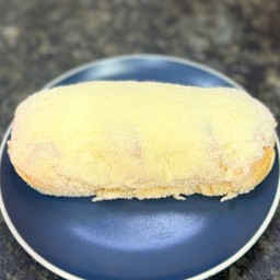 ขนมปังเนยสด หน้าบัตเตอร์ครีม