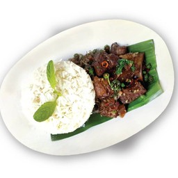 ข้าวกะเพราหมูตุ๋น