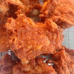 สะโพกกลาง