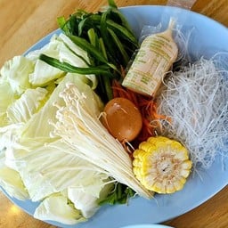 คุณแอมหมูกะทะสาขา 27 เมืองปราจีนบุรีbyเอส -