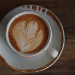 ลาเต้ ร้อน