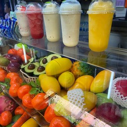 โยเกิร์ตรสอริจินอล + นมสด + ปีโป้ปั่น