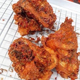 ไก่ทอดทรงเครื่อง