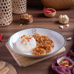 ข้าวกุ้งทอดกระเทียม