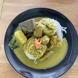 ขนมจีนแกงเขียวหวานไก่