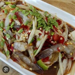 ตำกุ้งสด