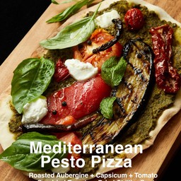 Mediterranean Pesto Pizza