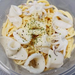 คาโบนาร่าหมึก