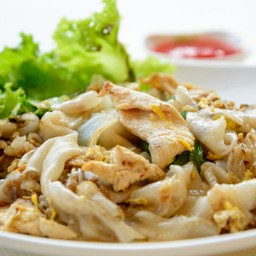 ก๋วยเตี๋ยวคั่ว