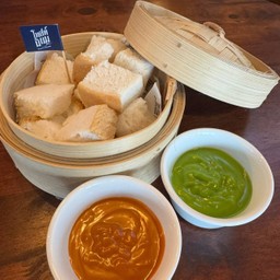 ขนมปังอบไอน้ำ สังขยาชาไทย