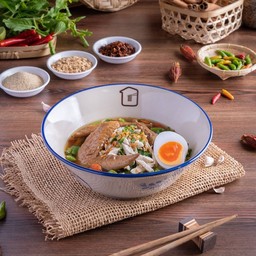 ก๋วยเตี๋ยวไก่ซุปเปอร์แซ่บ