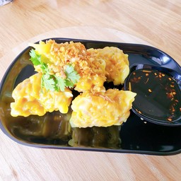 เกี๊ยวทรงเครื่อง