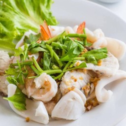 เรียกน้ำย่อย - ลวกจิ้มรวมทะเล