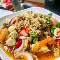 ปู ภูเก็ต ยำมะม่วงปูม้ารสเด็ด