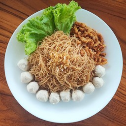 หมี่แซ่บลูกชิ้น
