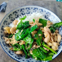 คะน้าน้ำมันหอยไก่