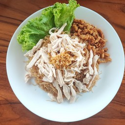 หมี่แซ่บไก่ฉีก