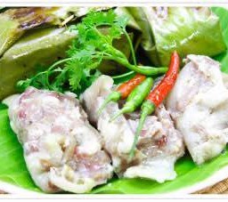 แหนมห่อ ย่าง