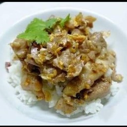 ไก่ทอดกะเทียม