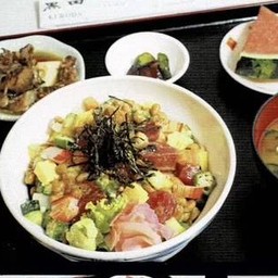 SUTAMINA NUTTO DON TEI