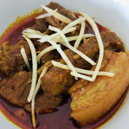 แกงฮังเลหมู