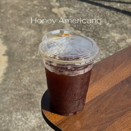 อเมริกาโน่น้ำผึ้ง