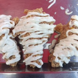 ไร้กระดูกซอสซาวครีมชีส