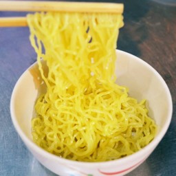 เส้นลวก