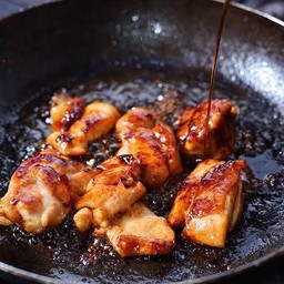 ข้าวหน้าไก่ซอสเกาหลีเทอริยากิ