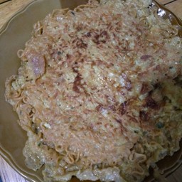 มาม่านิชชิน ไข่เจียว