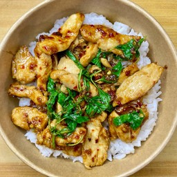 ข้าวกะเพราไก่