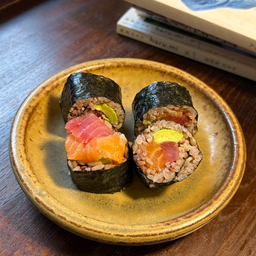 Salmon & Maguro Avocado Maki