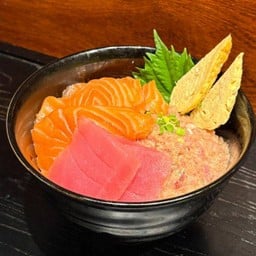 Salmon Double-Tuna Don - ข้าวหน้าแซลมอน ทูน่า 2อย่าง