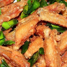 ปีกกลางไก่ทอด ลดพิเศษ ปกติ 99 บาท