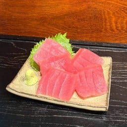 Maguro Sashimi
