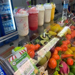 มะพร้าว + นมสด + ปีโป้ปั่น