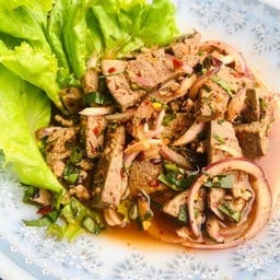 คอหมูย่างต้องลอง📌 ร้านอะตอม119 หน้าหมู่บ้านมาลีวัลย์ หน้าหมู่บ้านมาลีวัลย์(ติดถนนใหญ่)