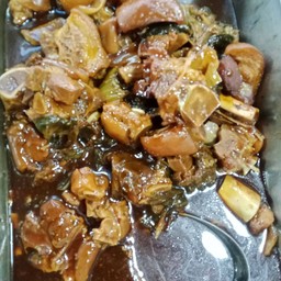 ขาหมูฆ้อง