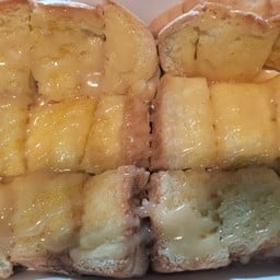 ขนมปิ้งปิ้งหน้าเนย+นม+โอวัลติน