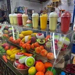 อาโอคาโด้ + สับปะรด + ส้ม + มะนาวปั่น