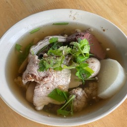 ต้มเลือดหมู พิเศษ