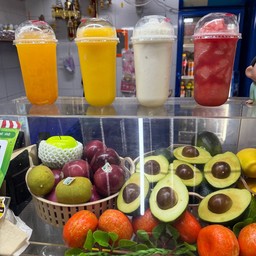 ส้ม + มะนาว + แครอท + แอปเปิ้ลเขียว + มะเขือเทศปั่น